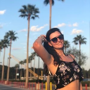 Meet your Posher, Fernanda